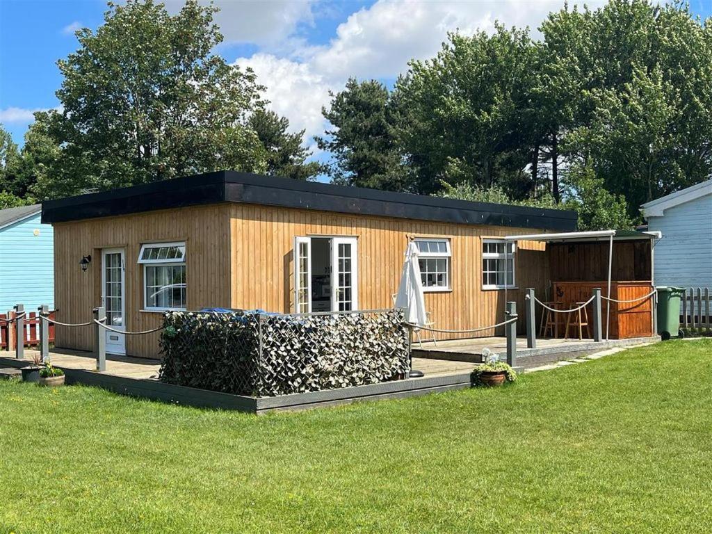 The Chalet By Hip Haus Humberston Esterno foto